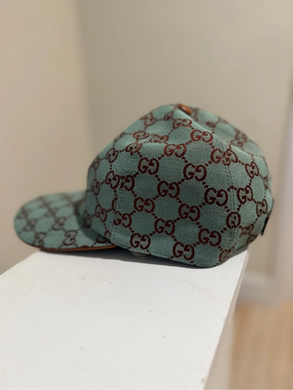 Gucci baseball cap